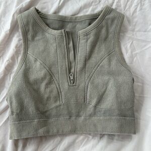 Workout Zip Crop Top